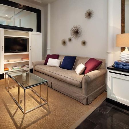Elegante Apartamento Plaza Constitucion Малага Екстер'єр фото